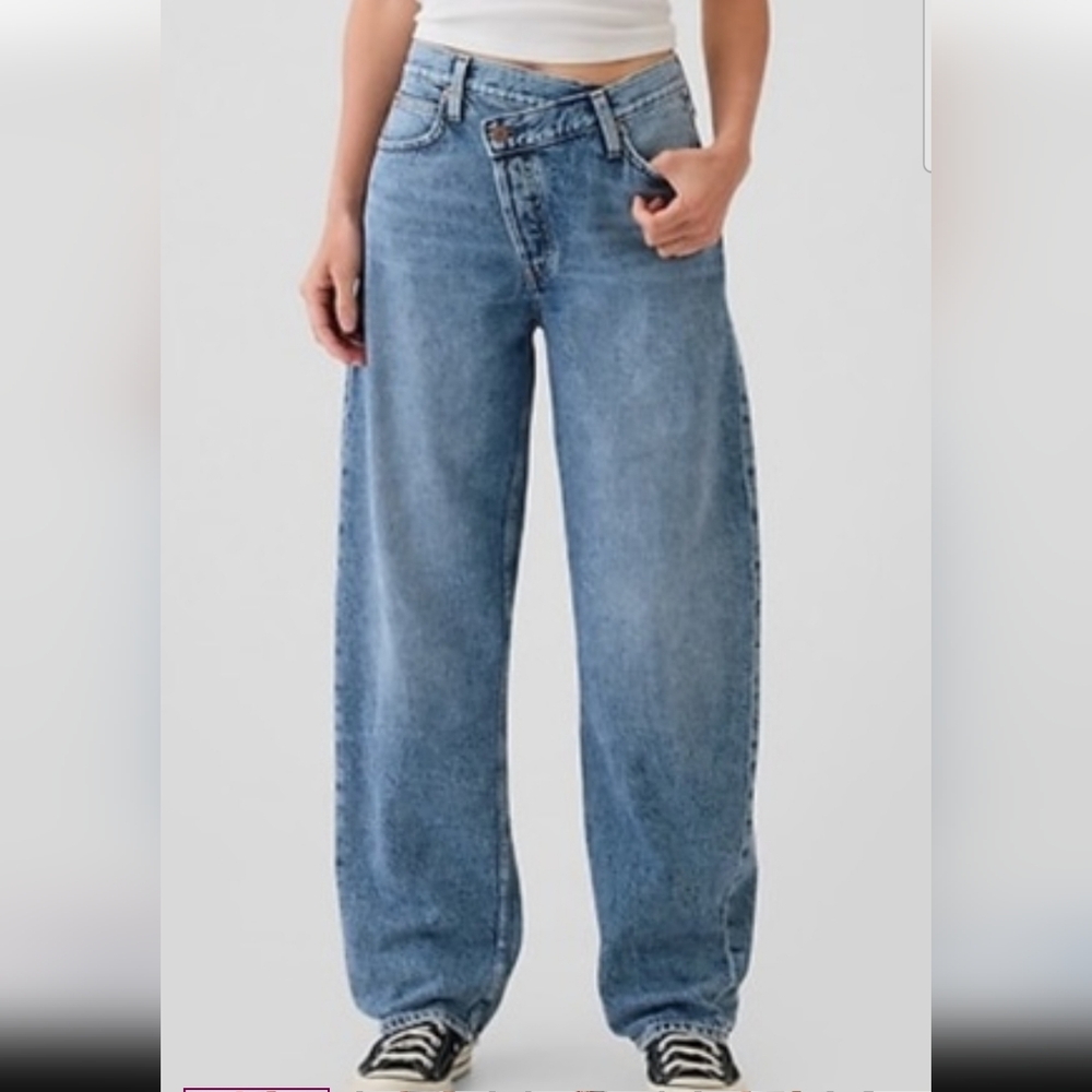 GAP barrel Jeans in Light Blue Wash